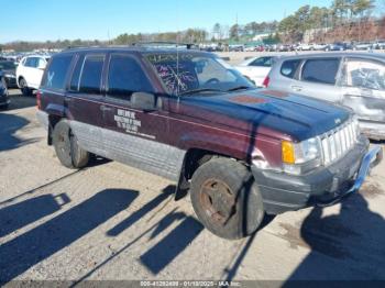  Salvage Jeep Grand Cherokee