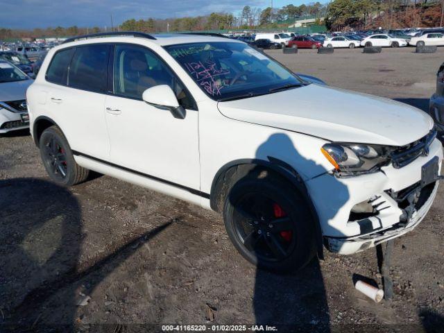  Salvage Volkswagen Touareg