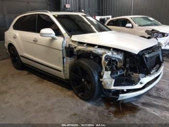  Salvage Bentley Bentayga