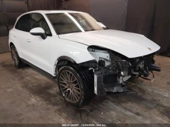  Salvage Porsche Cayenne