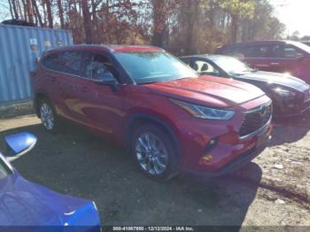  Salvage Toyota Highlander