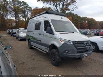  Salvage Mercedes-Benz Sprinter 2500