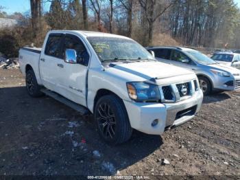  Salvage Nissan Titan