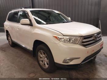  Salvage Toyota Highlander