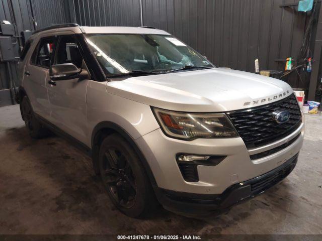  Salvage Ford Explorer