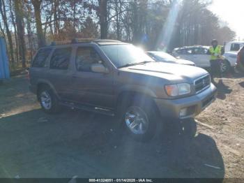  Salvage Nissan Pathfinder