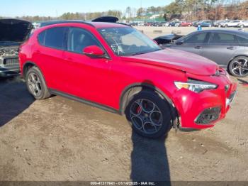  Salvage Alfa Romeo Stelvio