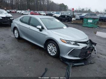  Salvage Toyota Camry