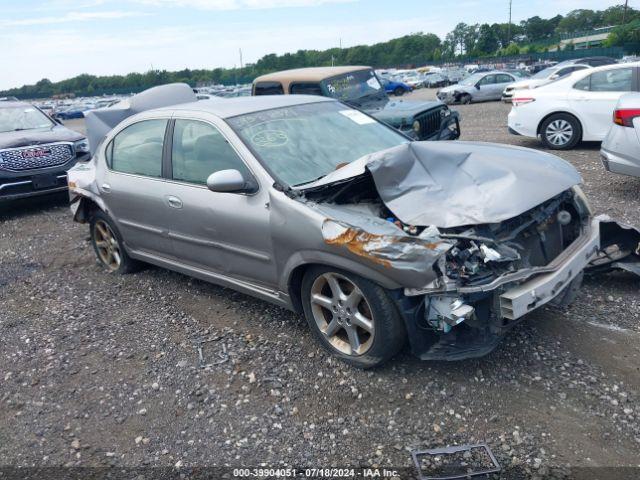  Salvage Nissan Maxima