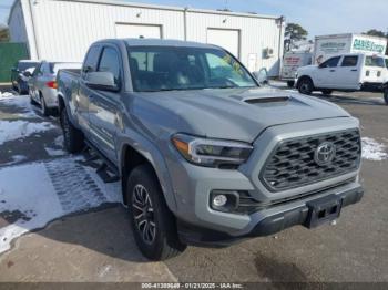  Salvage Toyota Tacoma