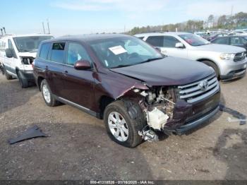  Salvage Toyota Highlander