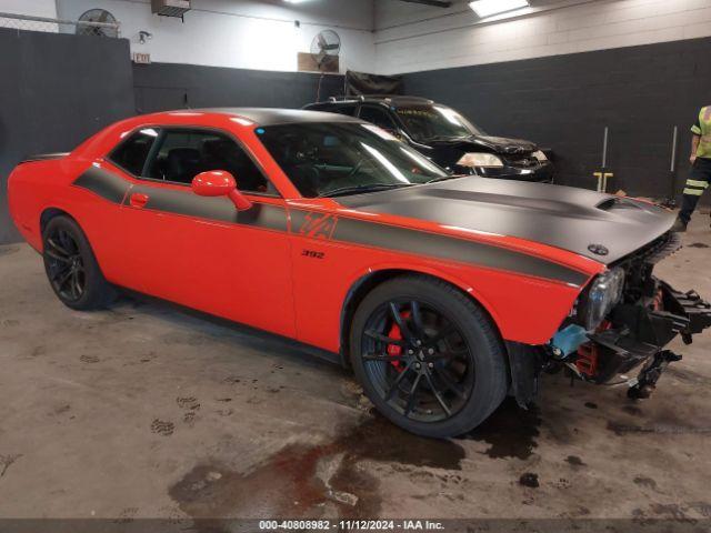  Salvage Dodge Challenger