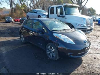  Salvage Nissan LEAF