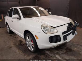  Salvage Porsche Cayenne