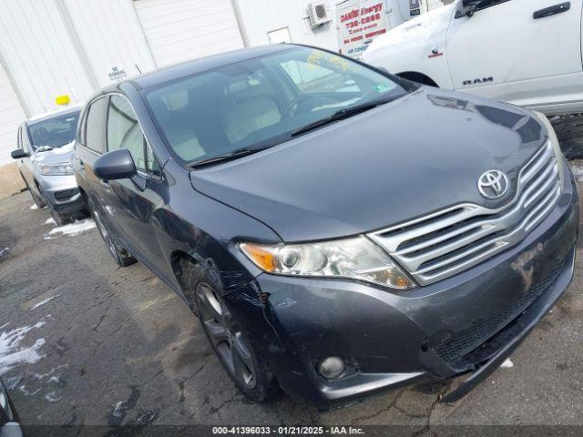  Salvage Toyota Venza