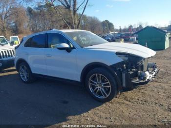  Salvage Porsche Cayenne