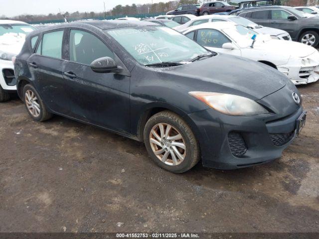  Salvage Mazda Mazda3