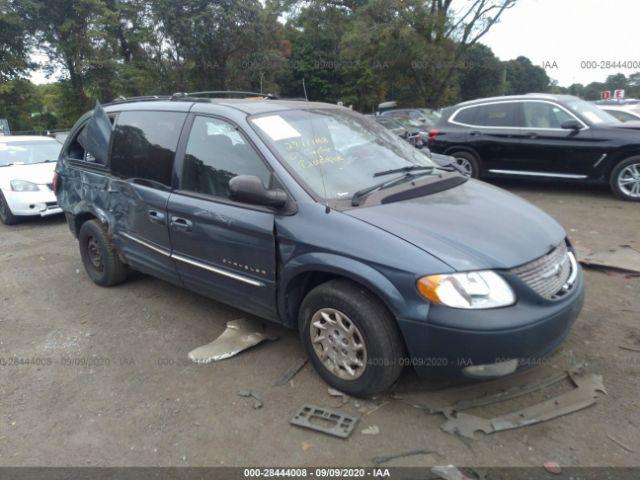  Salvage Chrysler Town & Country