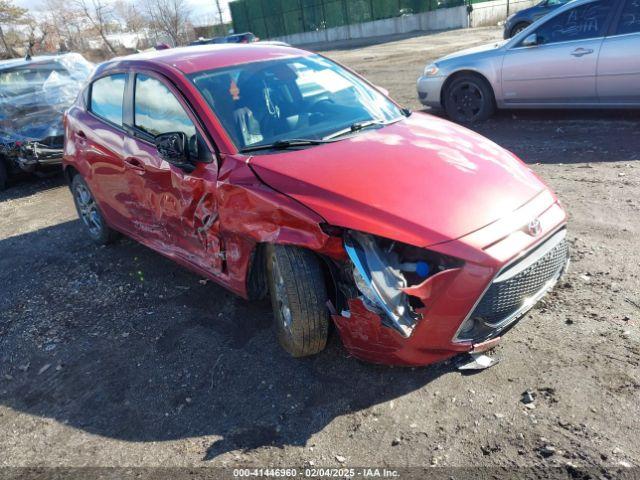  Salvage Toyota Yaris