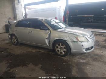  Salvage Toyota Avalon