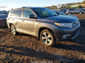  Salvage Toyota Highlander