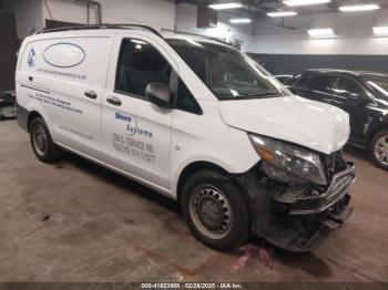  Salvage Mercedes-Benz Metris