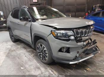  Salvage Jeep Compass