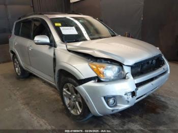  Salvage Toyota RAV4