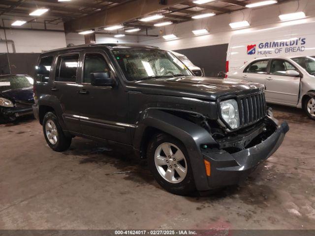  Salvage Jeep Liberty