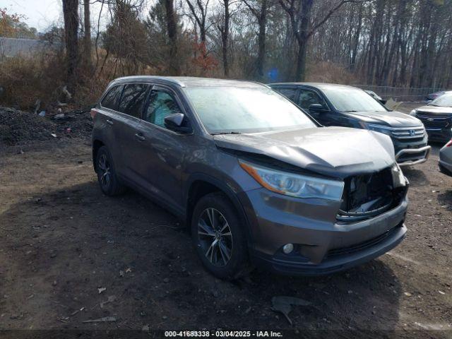  Salvage Toyota Highlander