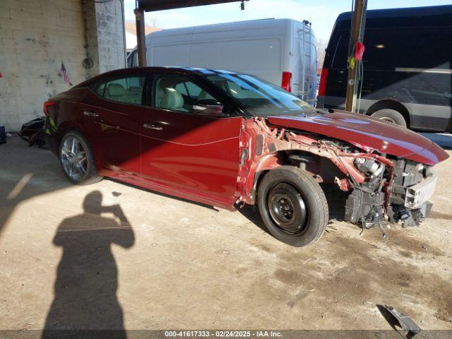  Salvage Nissan Maxima