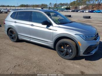  Salvage Volkswagen Tiguan