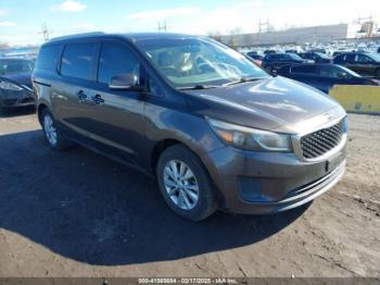  Salvage Kia Sedona