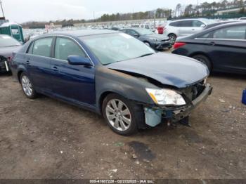  Salvage Toyota Avalon