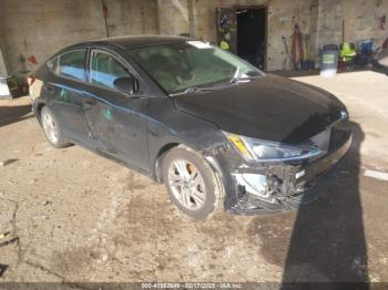  Salvage Hyundai ELANTRA