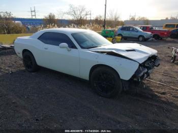  Salvage Dodge Challenger