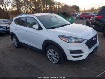  Salvage Hyundai TUCSON