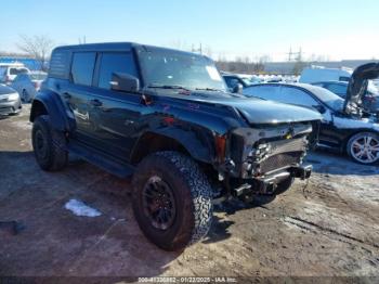  Salvage Ford Bronco