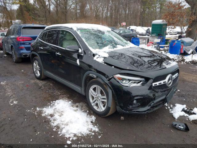  Salvage Mercedes-Benz GLA