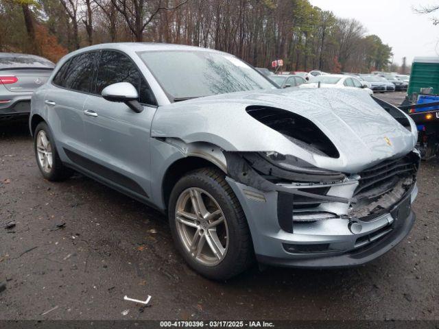  Salvage Porsche Macan