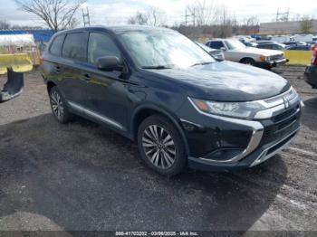  Salvage Mitsubishi Outlander