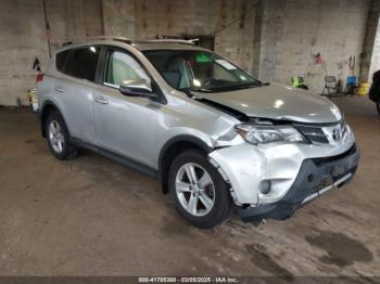  Salvage Toyota RAV4