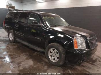  Salvage GMC Yukon