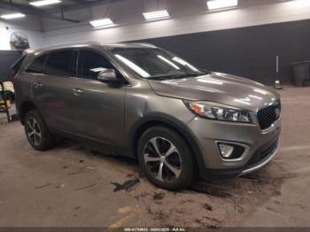  Salvage Kia Sorento