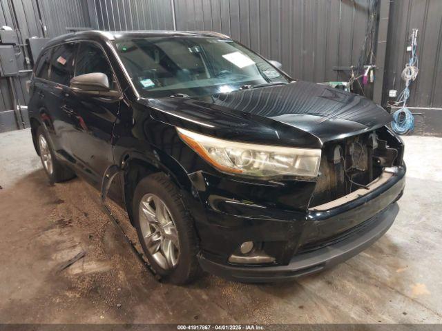  Salvage Toyota Highlander