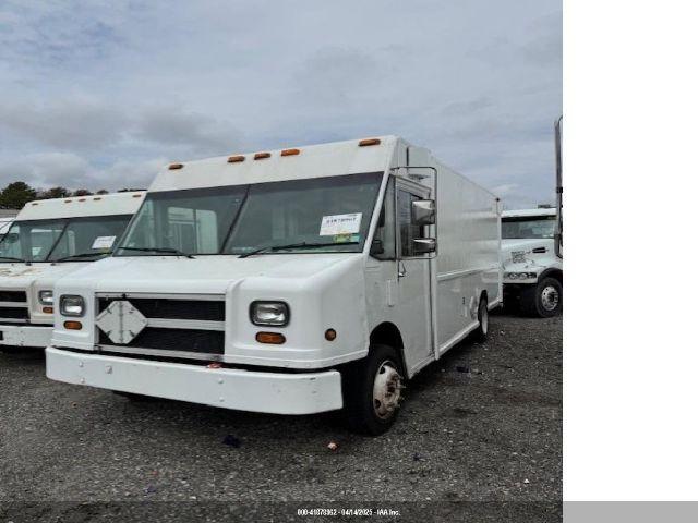  Salvage Freightliner Chassis