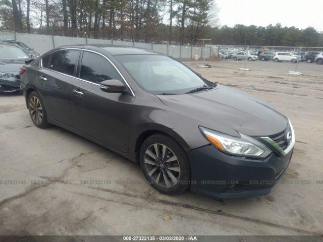  Salvage Nissan Altima