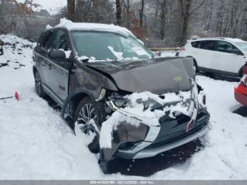  Salvage Mitsubishi Outlander