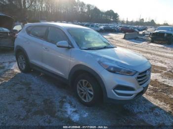  Salvage Hyundai TUCSON