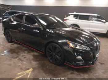  Salvage Nissan Altima
